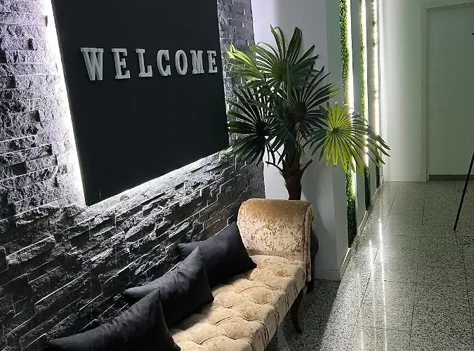 Hostel Modern With Indoor Shower Near The River - Moderno Com Duche Interior Proximo Da Ribeira *