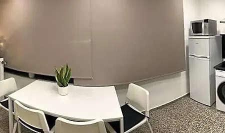 Hostel Modern With Indoor Shower Near The River - Moderno Com Duche Interior Proximo Da Ribeira Vila Nova de Gaia